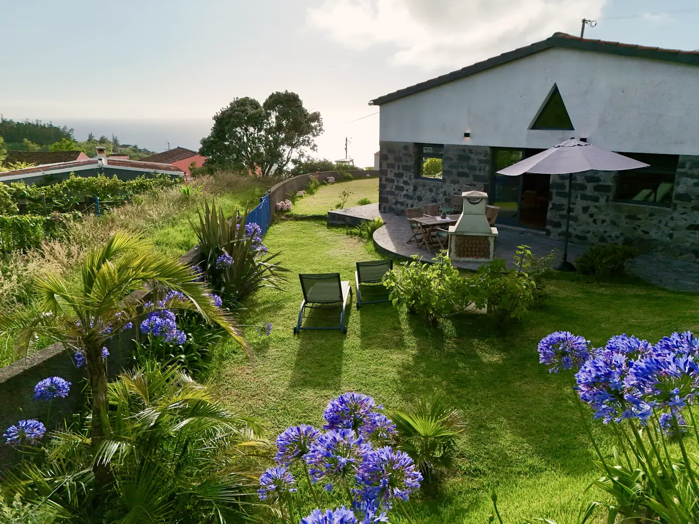 Garden & terraces