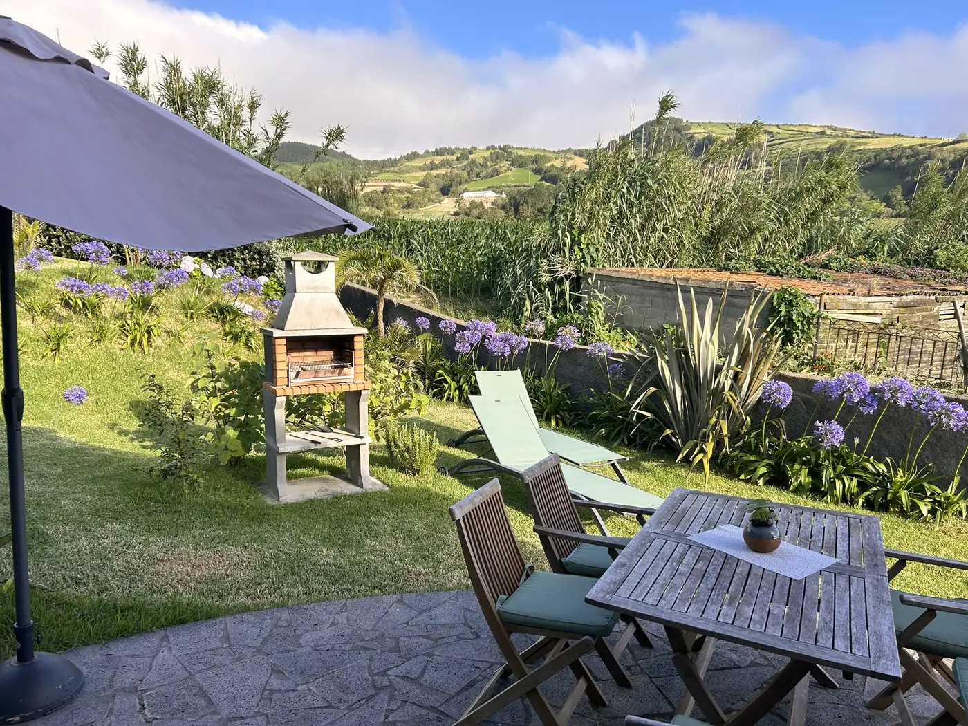 Outdoors & views 5